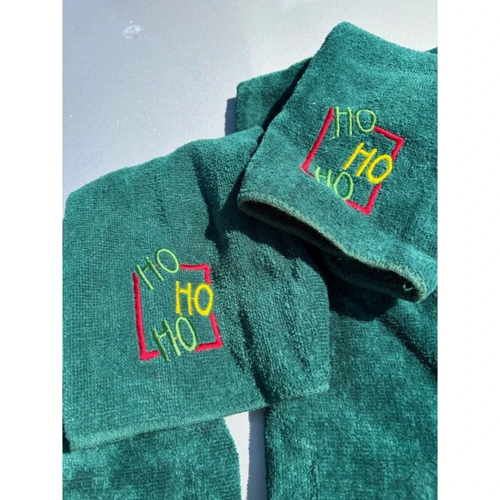 Vintage Christmas Embroidered Santa Towel Set Green Kitchen & Bath Towels